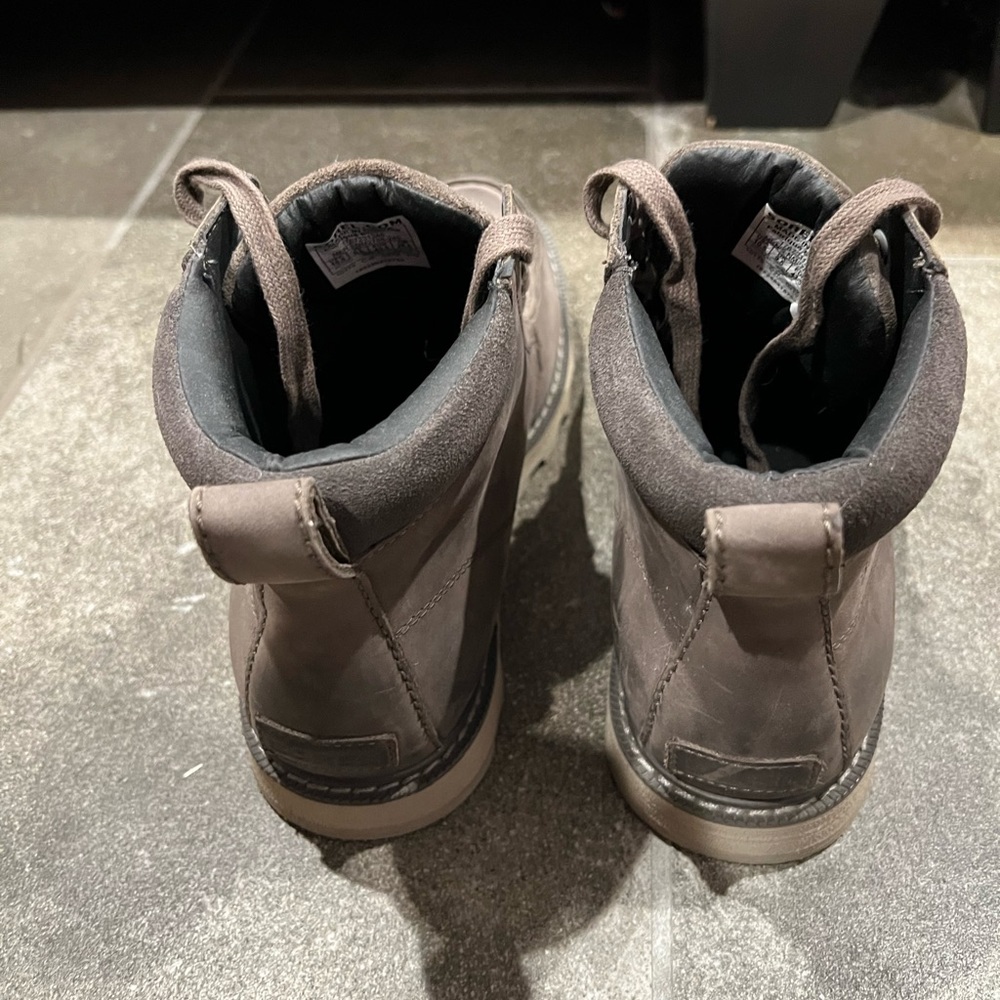 Sorel - Picture 6 of 9